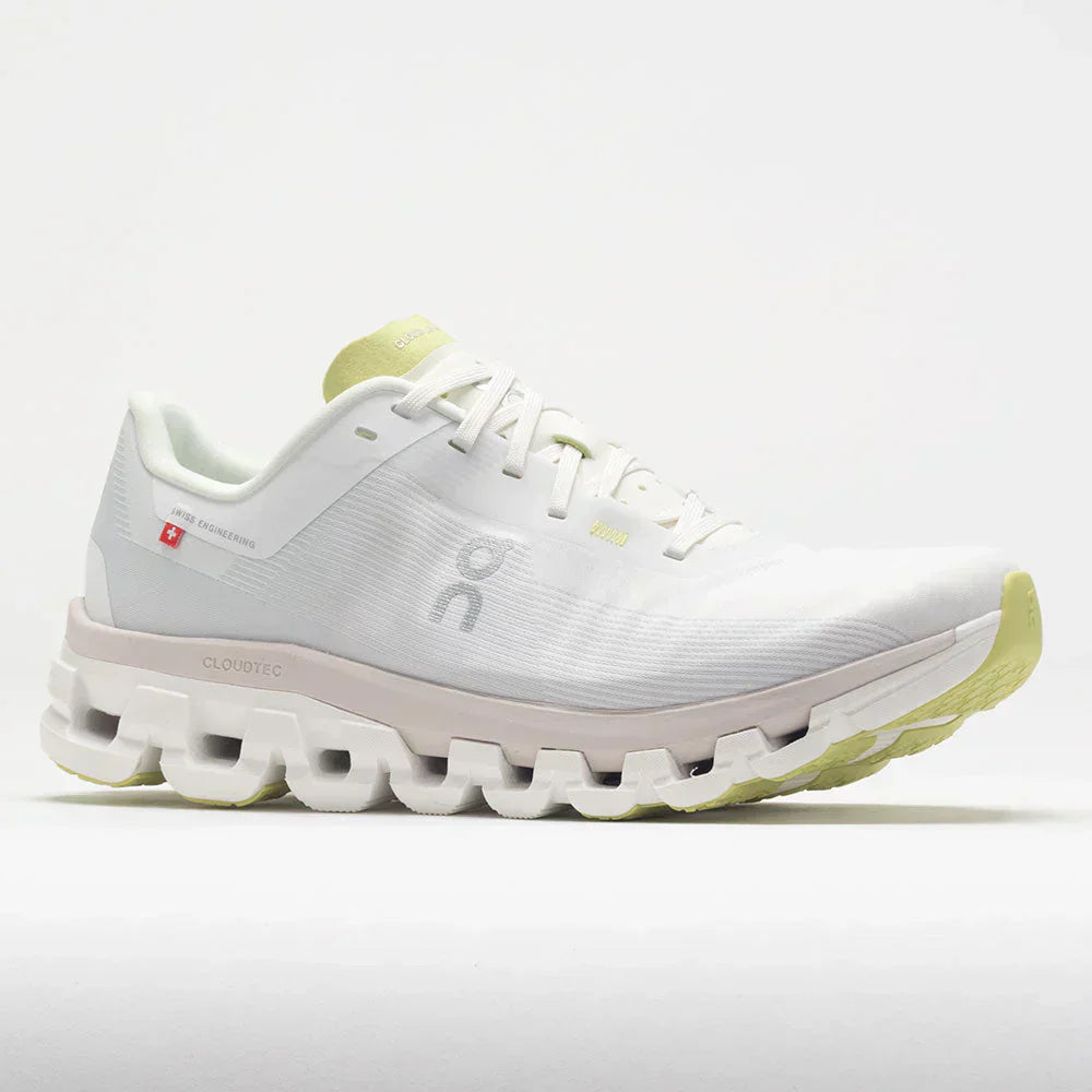 On Cloudflow 4 Men's White/Sand